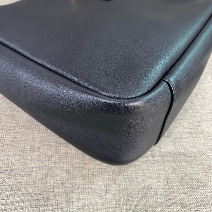 YSL聖羅蘭黑金小號hobo手提單肩腋下包-3