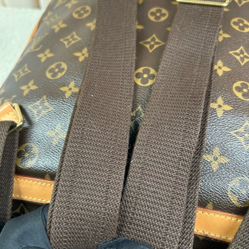 LV路易威登老花雙肩包 經典老花配色 金色五金 多口袋設計 容量大 男女都能背-21