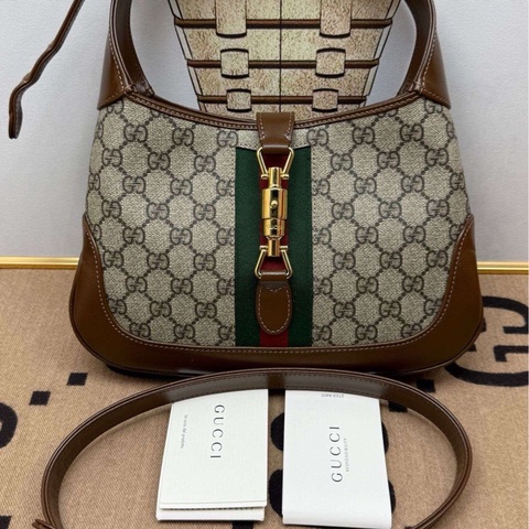 GUCCI古馳 Jackie 1961 老花腋下包 小號 棕色金扣