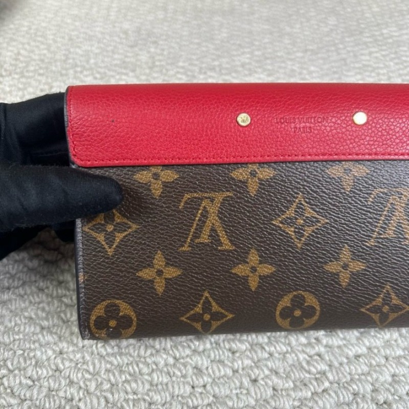 LV路易威登 Pallas老花拼紅色長款錢包 經典老花拼紅色設計 金色五金 容量大 卡位多 日常實用-3