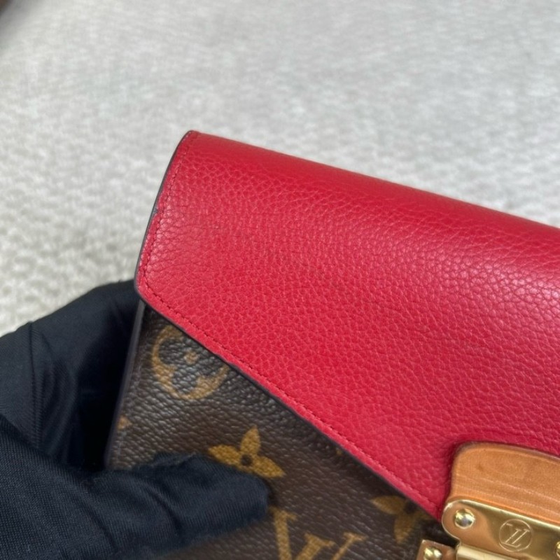 LV路易威登 Pallas老花拼紅色長款錢包 經典老花拼紅色設計 金色五金 容量大 卡位多 日常實用-10
