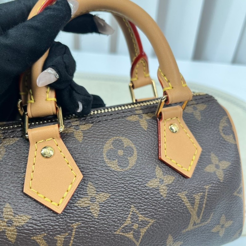 zzz LV路易威登  Speedy Nano 經典老花可拆卸可調節肩帶 棕色帆布塗層拼牛皮飾邊 枕頭包單肩斜挎手提包-19