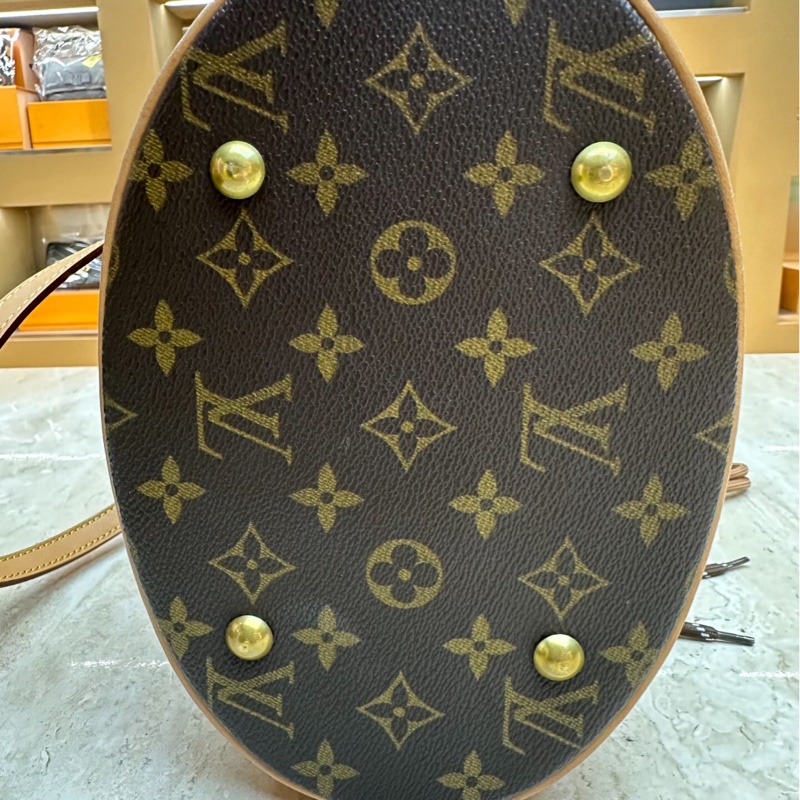 【97新 ✨ 全網最低價！】LV水桶包 小號 經典永不過時-7