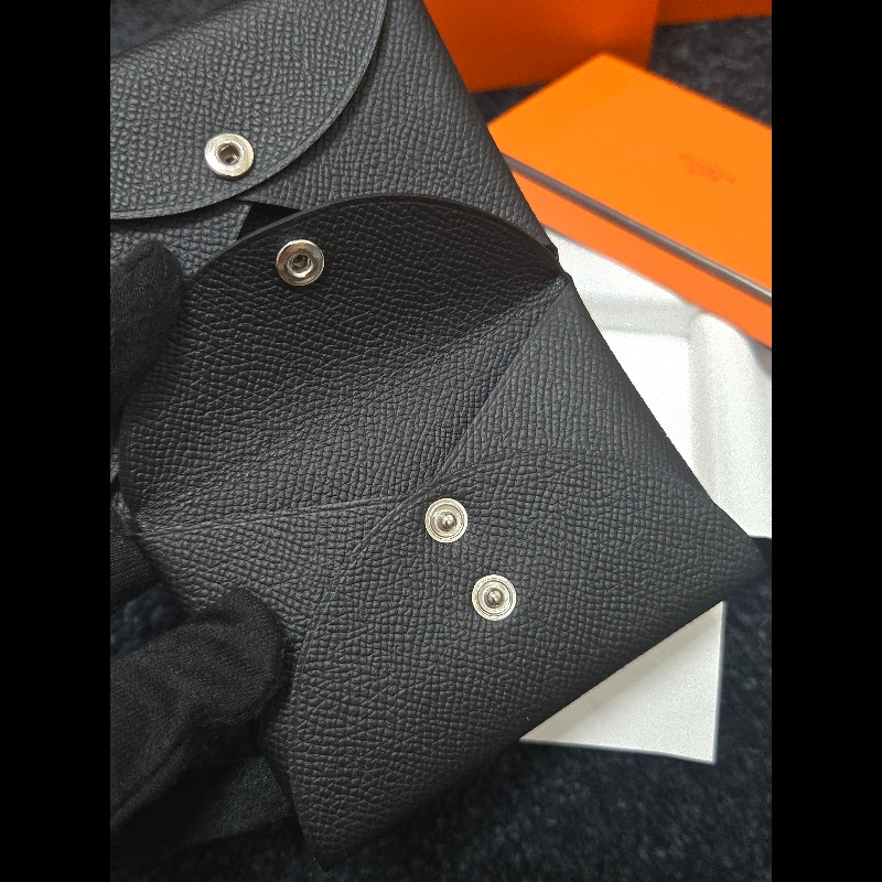 Hermes 愛馬仕 黑色雙層小皮夾 Calvi duo-11