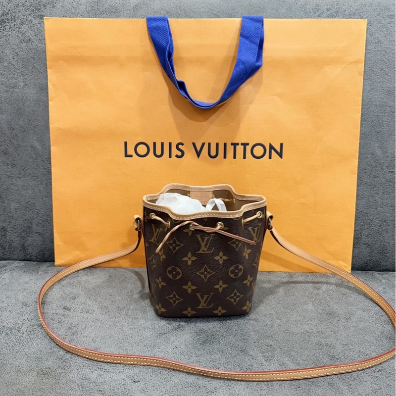 【97新 ✨ 全網最低價！】LV Noe Nano mini小水桶 怎麼搭都好看-4