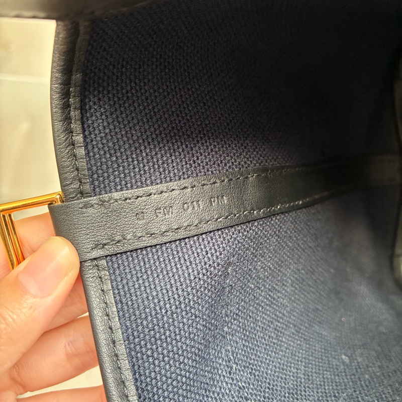 Hermes U刻Picotin Lock cargo 18深藍色帆布金釦菜籃子-21