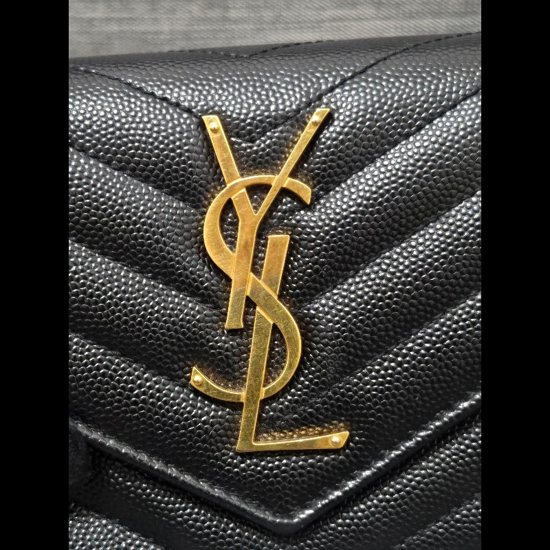 Ysl 聖羅蘭 黑色魚子醬牛皮 金色logo 掀蓋長夾-6