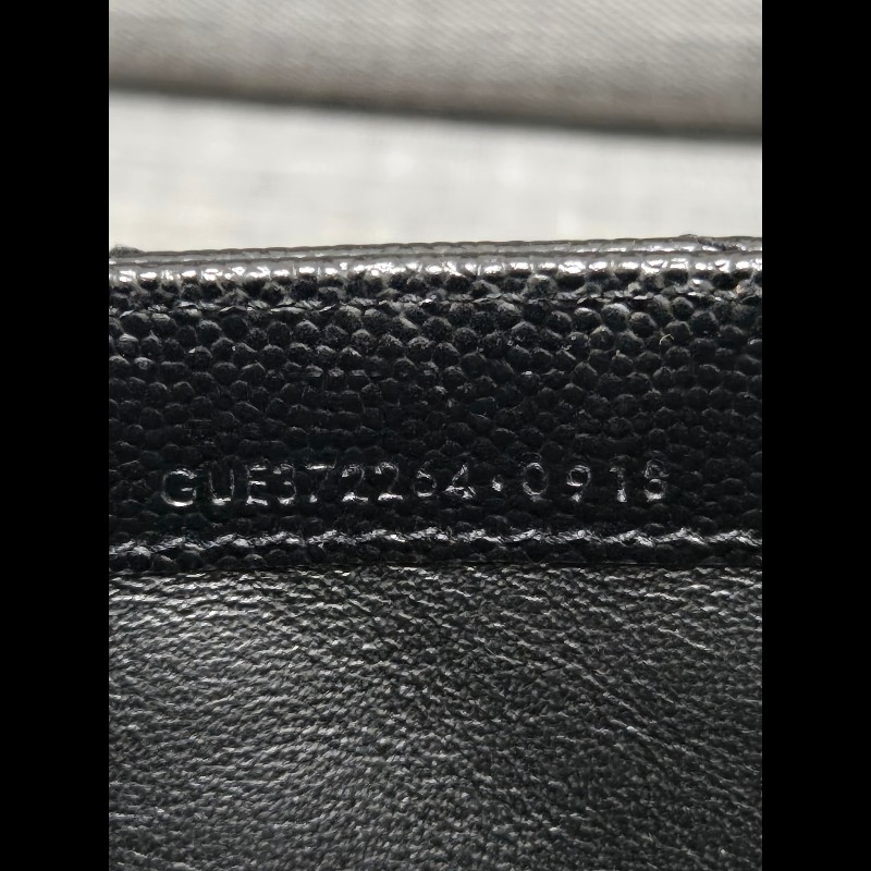 Ysl 聖羅蘭 黑色魚子醬牛皮 金色logo 掀蓋長夾-17