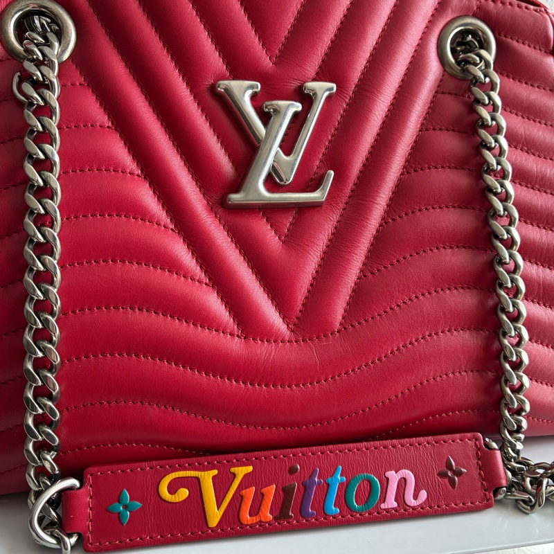 Lv M51497紅色山形紋皮革銀鍊肩背包-1