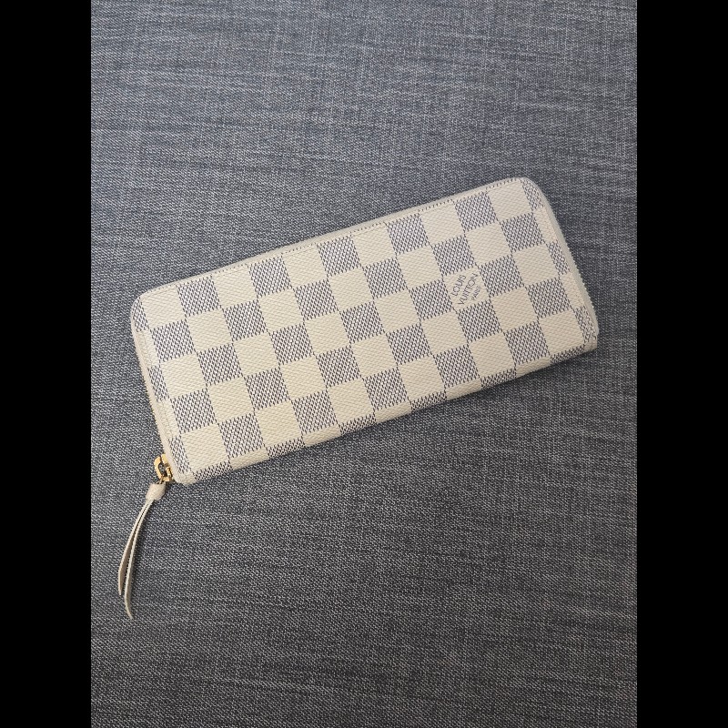 Louis Vuitton LV 路易威登 白色棋盤格拉鍊長夾-1