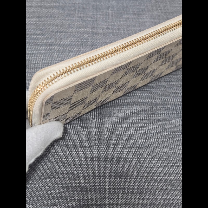 Louis Vuitton LV 路易威登 白色棋盤格拉鍊長夾-24