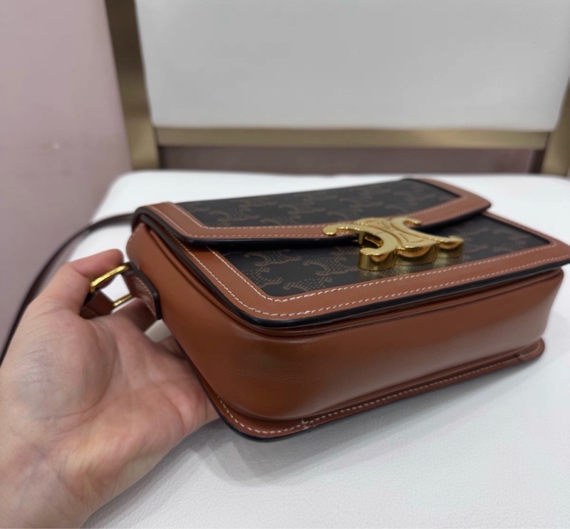 【96新 ✨ 全網最低價！】Celine teen 凱旋門老花單肩包  (購前查詢庫存❗️）-3