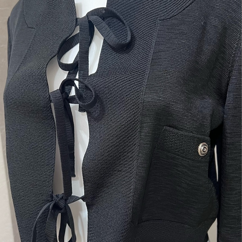 Chanel綁結罩衫-2