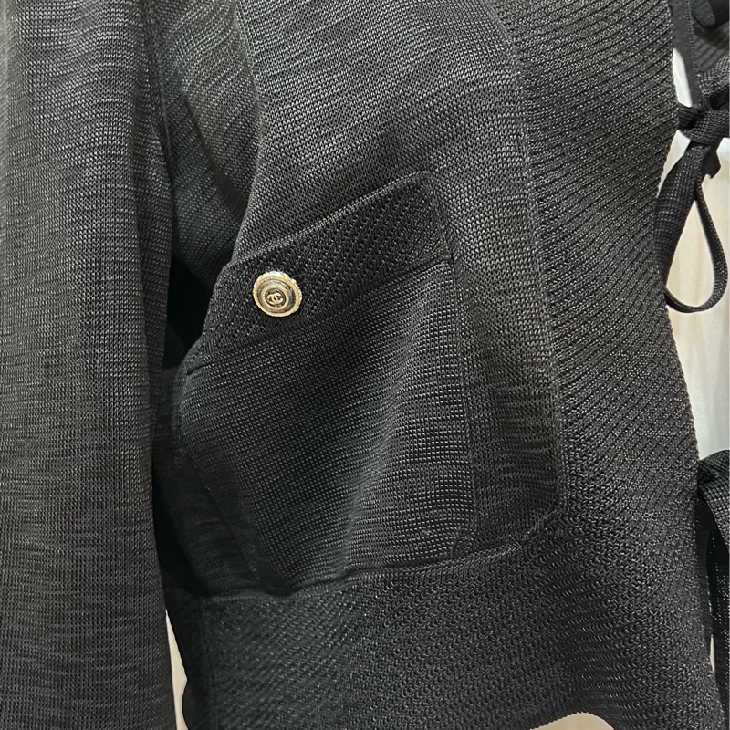 Chanel綁結罩衫-5