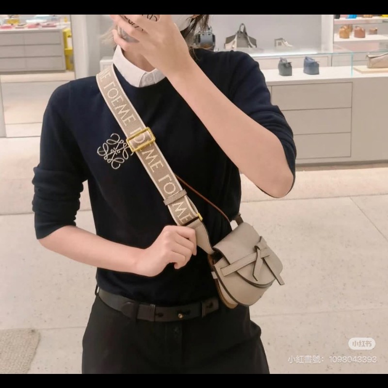Loewe  gate mini 馬鞍包 燕麥色-0