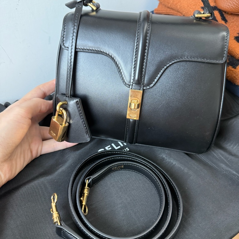 Celine 16 mini黑色手提肩背包-6