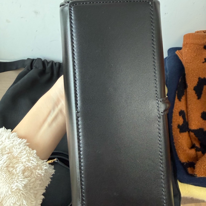 Celine 16 mini黑色手提肩背包-9