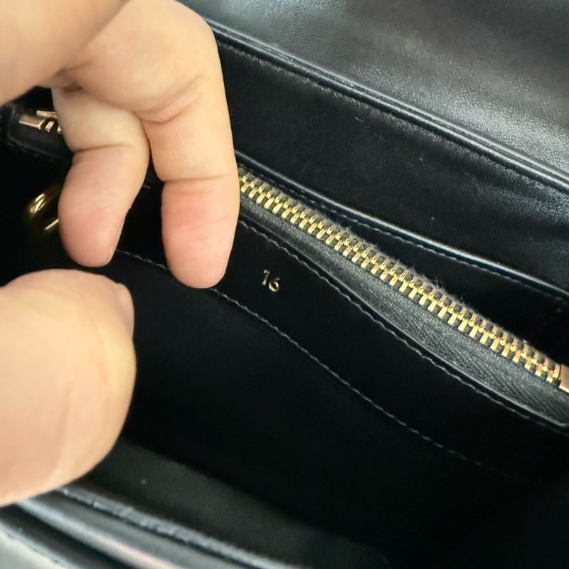 Celine 16 mini黑色手提肩背包-16