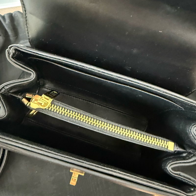 Celine 16 mini黑色手提肩背包-26