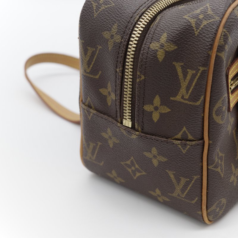 Louis Vuitton 路易威登 Cité MM 經典 老花 帆布 肩背包-11