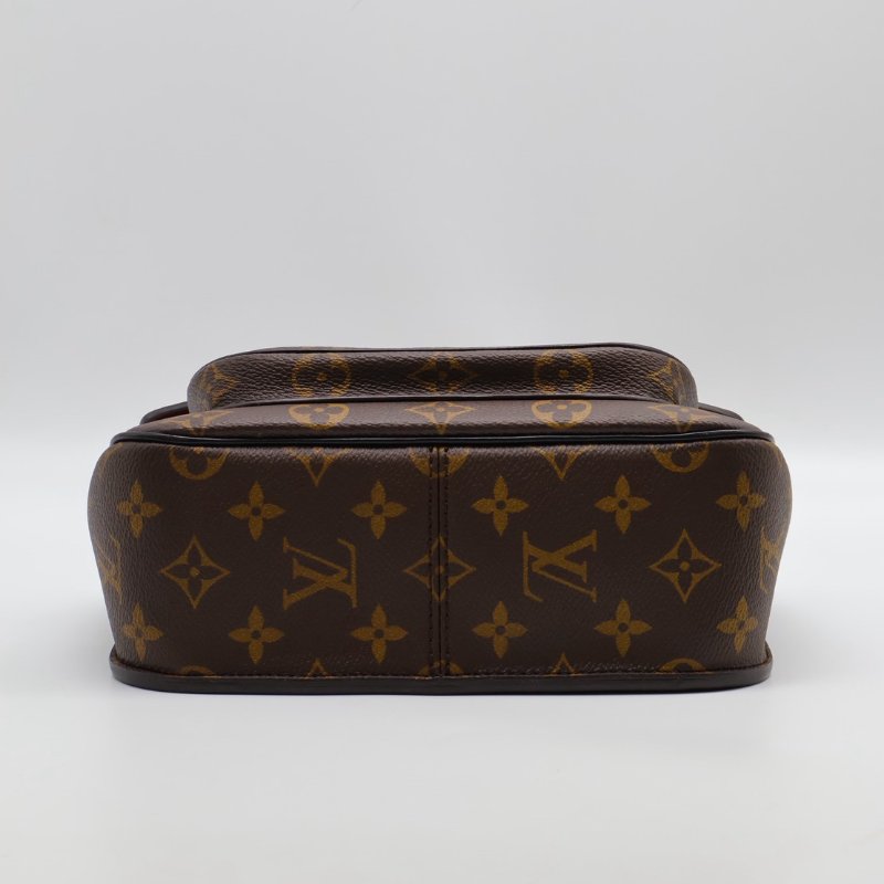 LOUIS VUITTON Passy郵差包-18