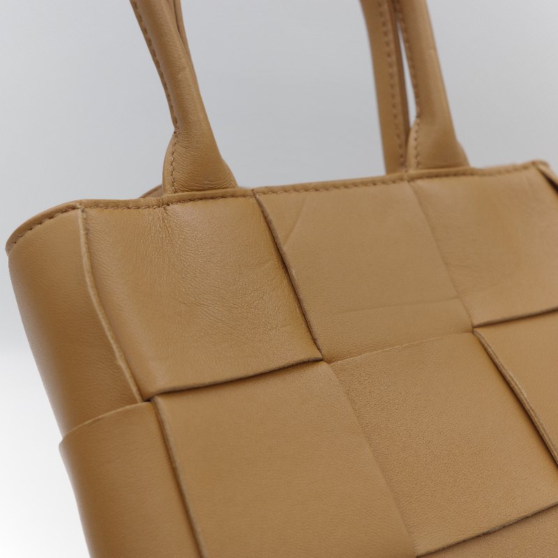 Bottega Veneta 寶緹嘉 Mini Cassette 棕色 駝色羊皮 迷你托特包-5