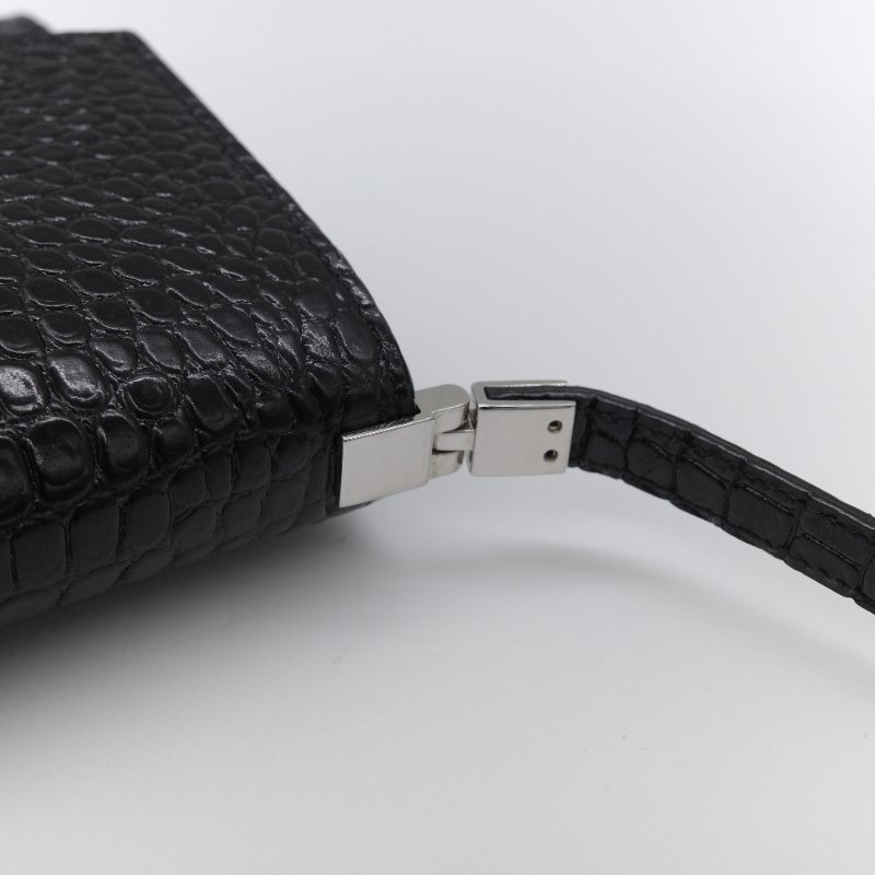 Saint Laurent 聖羅蘭 Uptown 黑色亮面鱷魚壓紋皮革 斜背包 手拿包-7