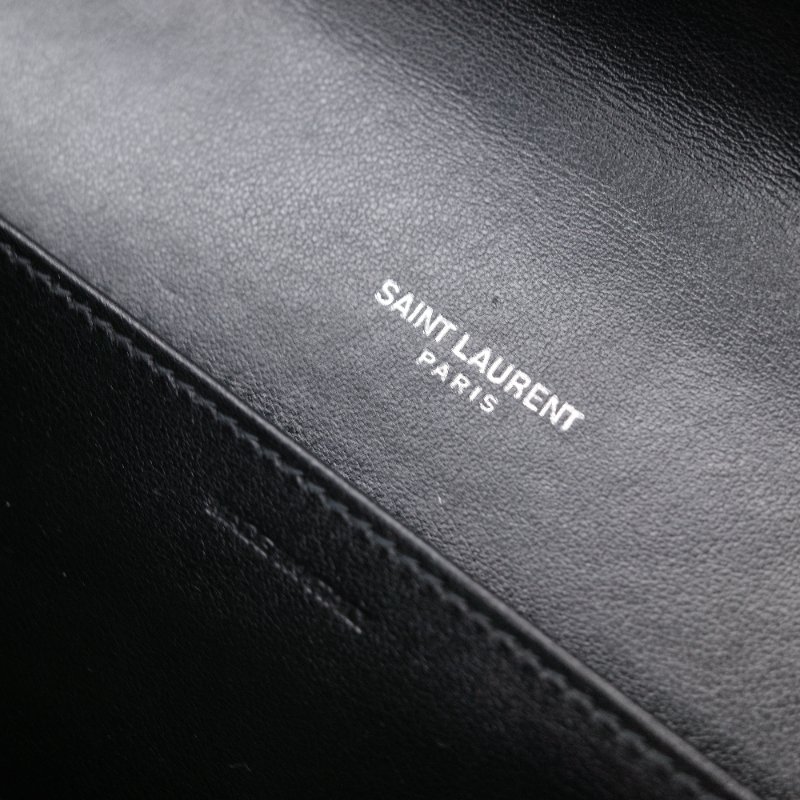 Saint Laurent 聖羅蘭 Uptown 黑色亮面鱷魚壓紋皮革 斜背包 手拿包-12