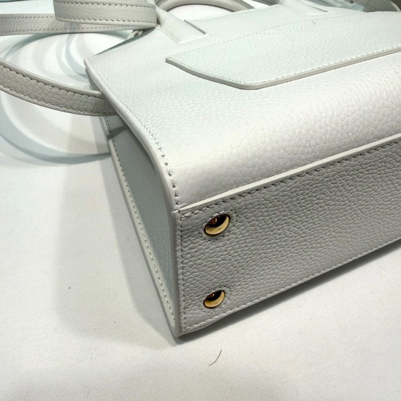 BURBERRY 迷你Frances粒紋皮革手提包-8