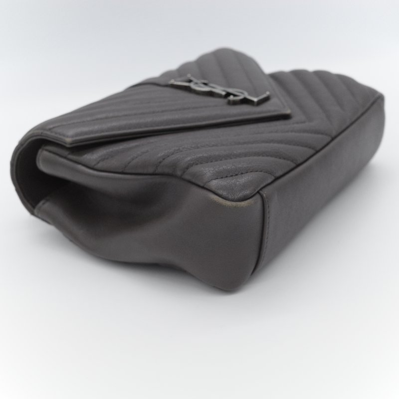 Saint Laurent 聖羅蘭 College 學院包 中號灰色 山形紋絎縫 羊皮 肩背包-6