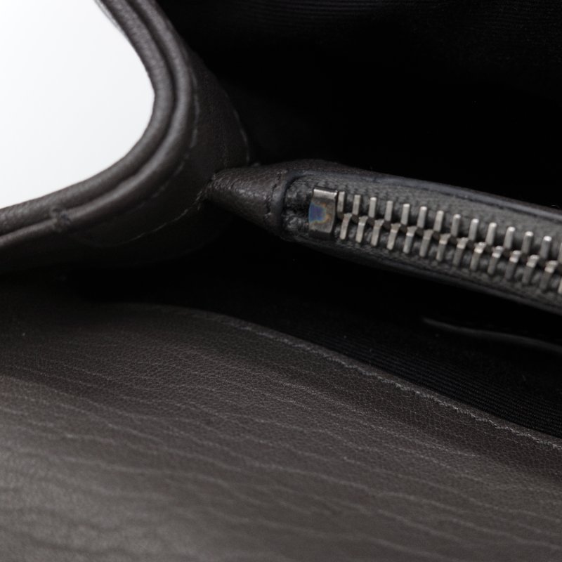 Saint Laurent 聖羅蘭 College 學院包 中號灰色 山形紋絎縫 羊皮 肩背包-17