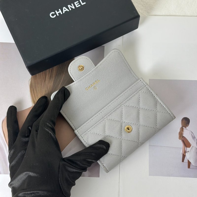 CHANEL 21A經典口蓋卡包 - 淺灰金31開-4