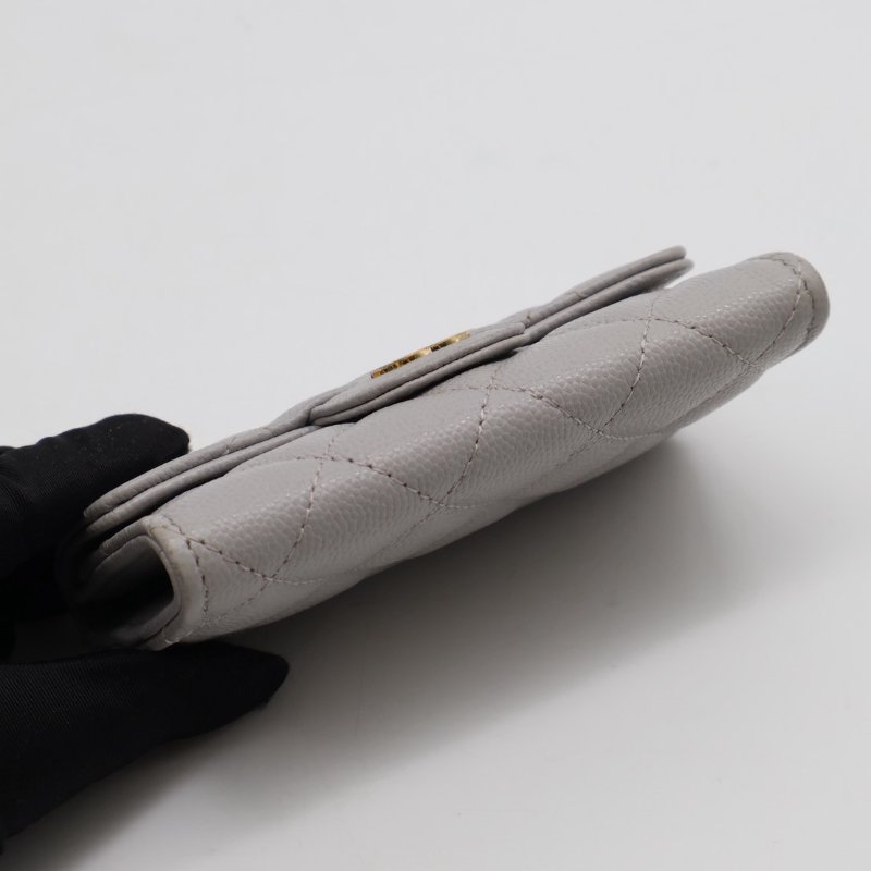 CHANEL 21A經典口蓋卡包 - 淺灰金31開-12