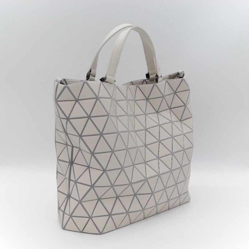 Bao Bao Issey Miyake 三宅一生 Crystal 米灰色 霧面 大號 手提包-1