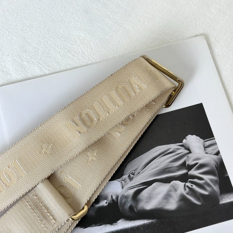 LOUIS VUITTON On the go - PM拚色-14