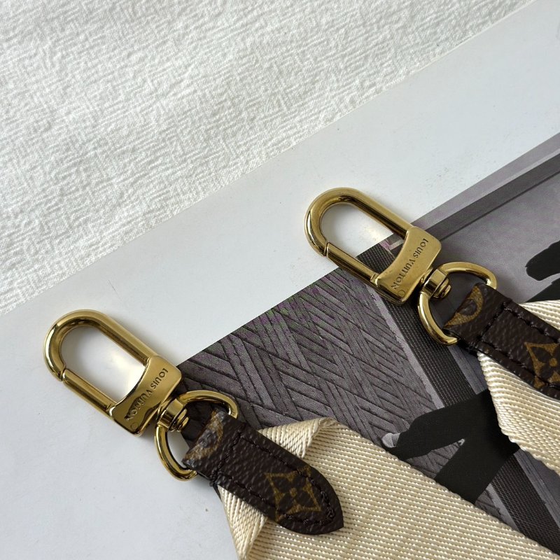 LOUIS VUITTON On the go - PM拚色-15