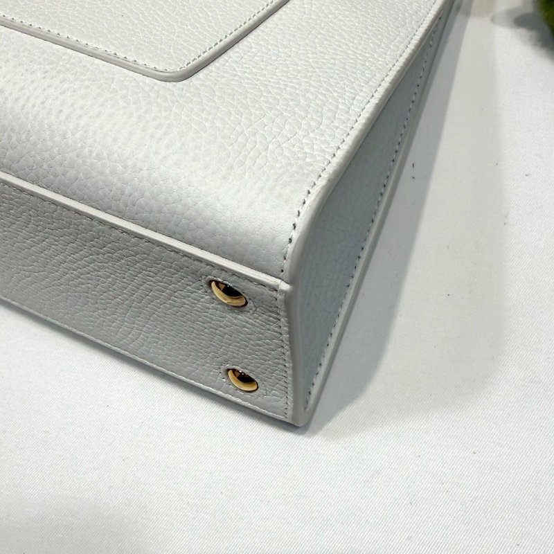 BURBERRY 迷你Frances粒紋皮革手提包-8