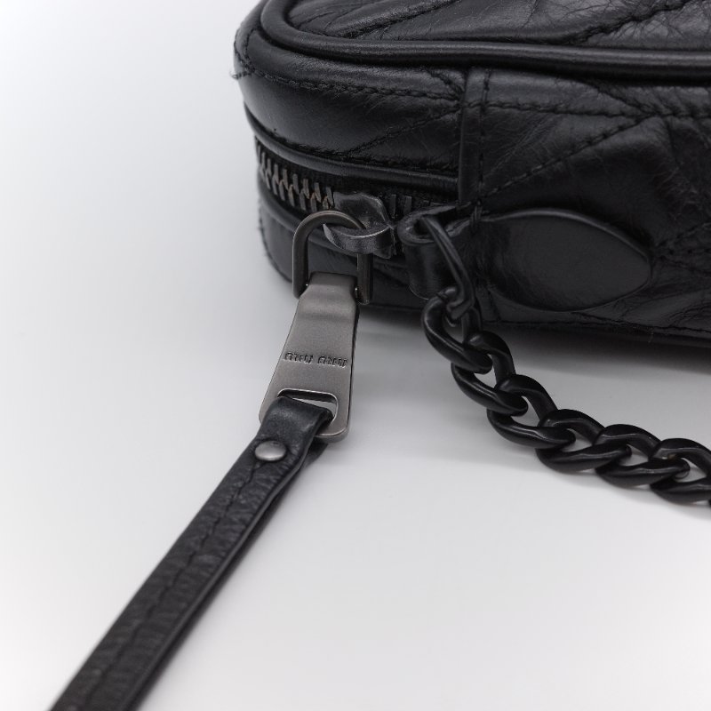 【CP 精選🌟小編推薦】Miu Miu 繆繆 SoBlack 全黑 霧面黑 牛皮 肩背包 相機包-10