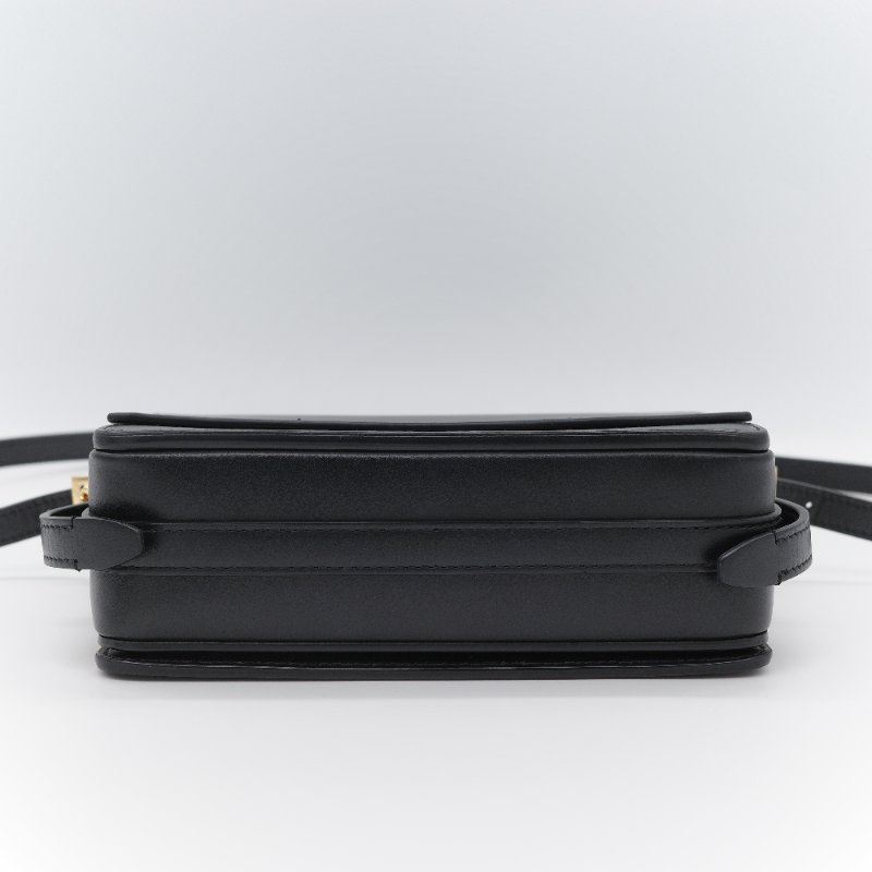 Burberry 巴寶莉 Grace 黑色 小牛皮 肩背包-3