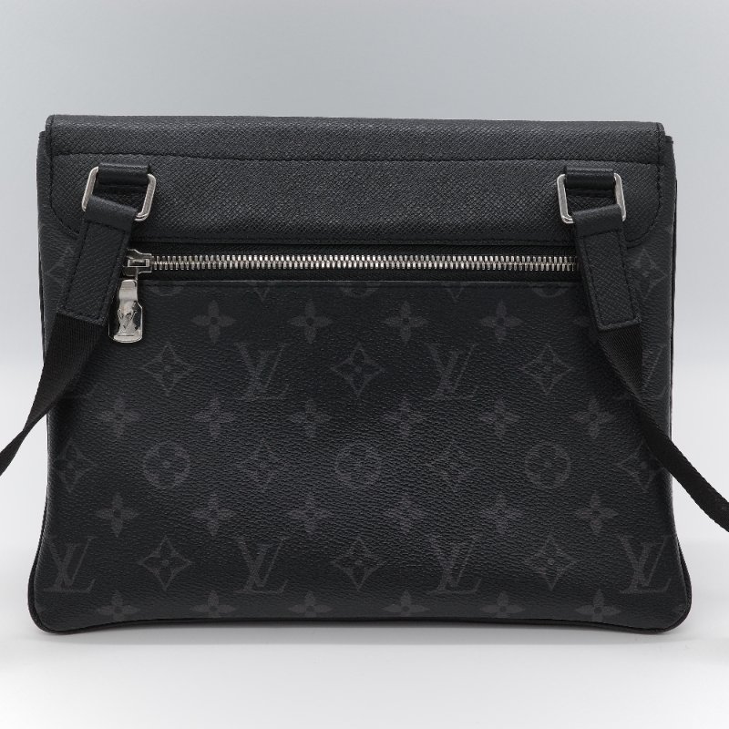 Louis Vuitton 路易威登 Taigarama 黑色 牛皮 帆布 翻蓋信差包 斜背包-2