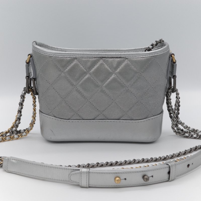 Chanel香奈兒 Gabrielle Hobo 金屬銀色 小牛皮 小型流浪包 肩背包 側背包-5