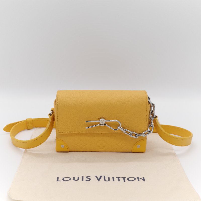 Louis Vuitton路易威登 Steamer 黃色 粒小牛皮 隨身錢包 斜背包-0