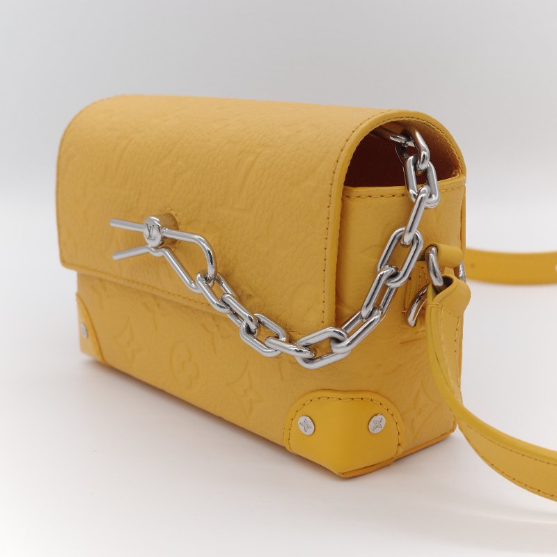 Louis Vuitton路易威登 Steamer 黃色 粒小牛皮 隨身錢包 斜背包-2