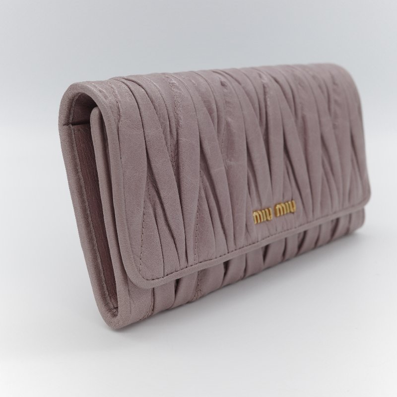 Miu Miu 繆繆  抓皺 乾燥玫瑰色 粉膚色 羊皮 長夾-4