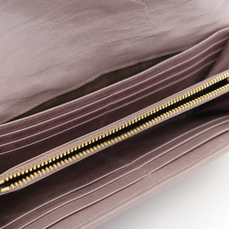 Miu Miu 繆繆  抓皺 乾燥玫瑰色 粉膚色 羊皮 長夾-10