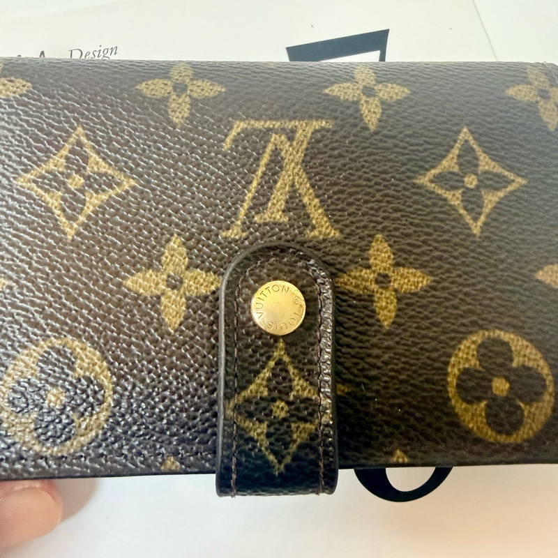 ✔️LV Louis Vuitton 路易威登 Monogram M61674 蝴蝶釦中夾-8