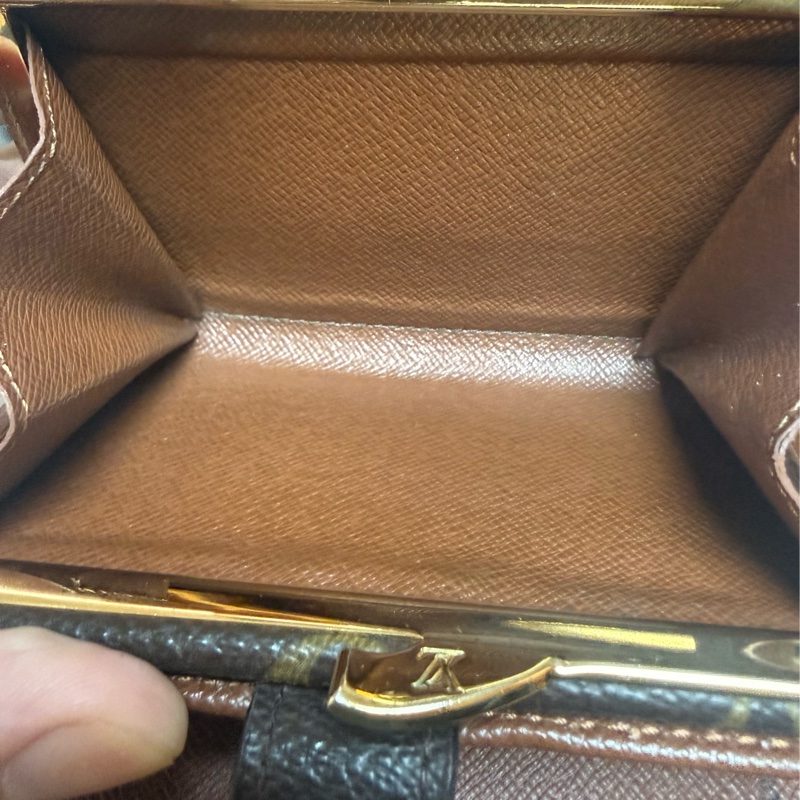 ✔️LV Louis Vuitton 路易威登 Monogram M61674 蝴蝶釦中夾-14