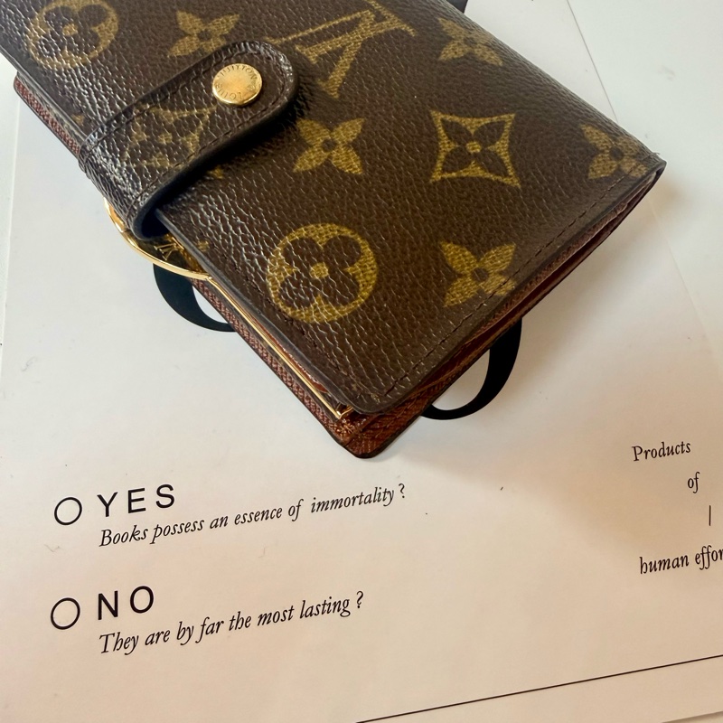 ✔️LV Louis Vuitton 路易威登 Monogram M61674 蝴蝶釦中夾-16