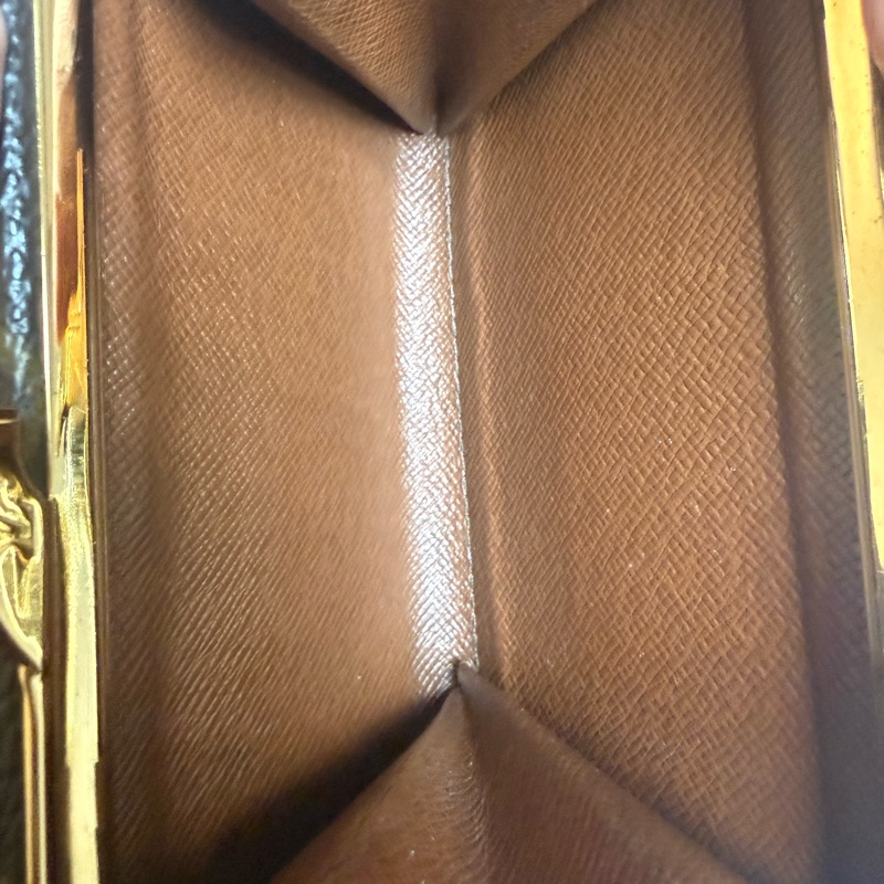 ✔️LV Louis Vuitton 路易威登 Monogram M61674 蝴蝶釦中夾-24