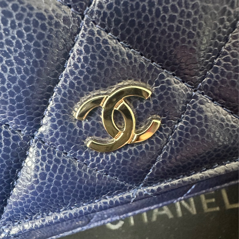 香奈兒午夜藍荔枝牛皮新款吸磁釦woc-4